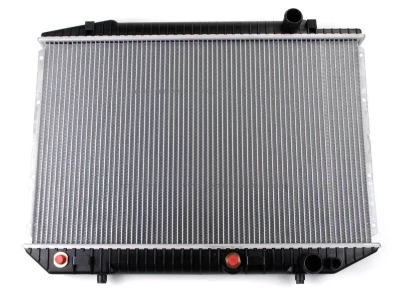 Nissens Radiator for Mercedes W126 380SE 380SEC 420SEL 560SEL 560SEC (1981–1991)