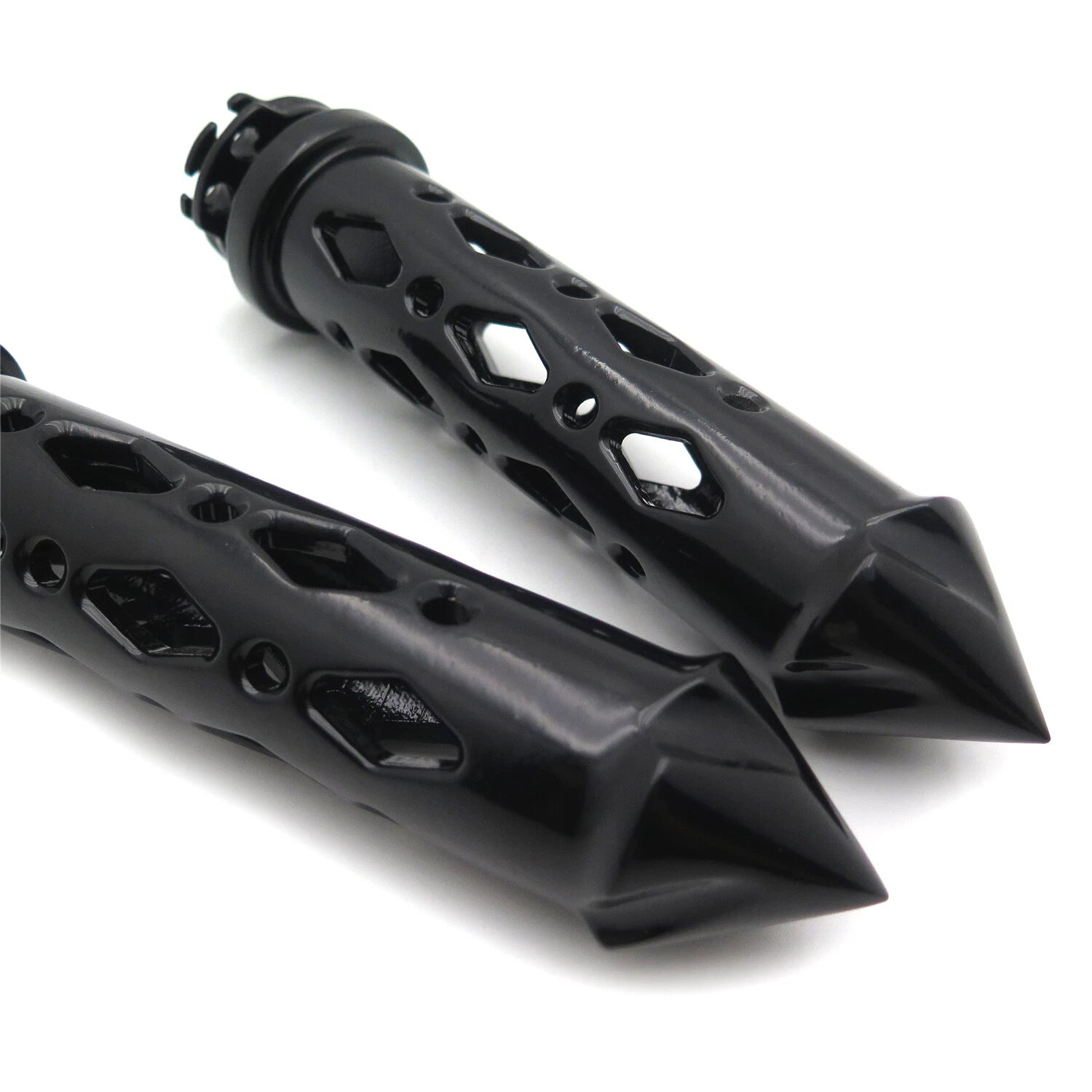 CNC Black Spike Hand Grip for Suzuki GSXR 600 750 1000 Hayabusa (2001–2023)