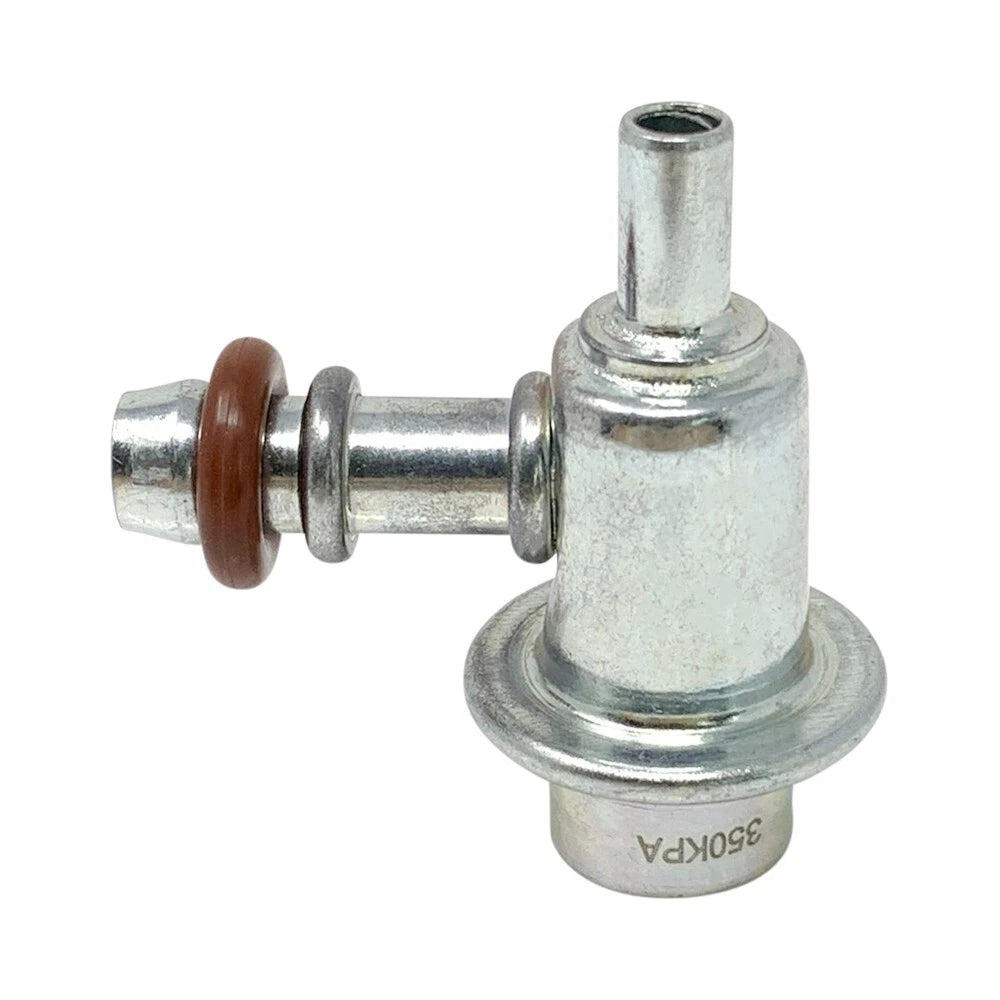 Fuel Pressure Regulator for Suzuki Boulevard C50 (2005–2018) 15100-41F30