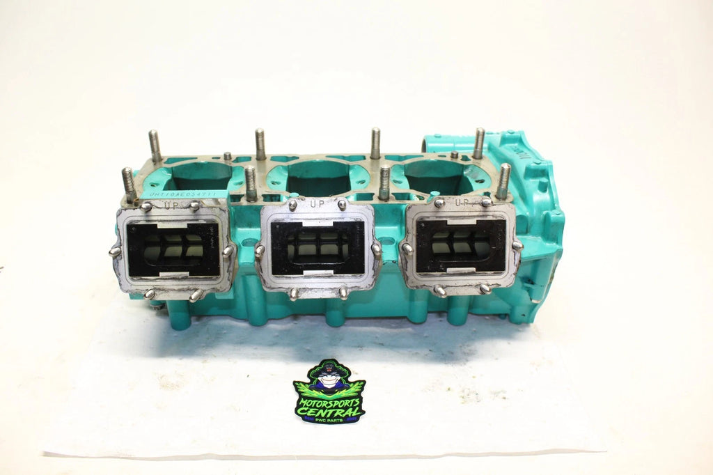 Crank Case Set with Reeds for Kawasaki Jet Ski 1100 ZXI STX SXR SX-R (1996–2003)