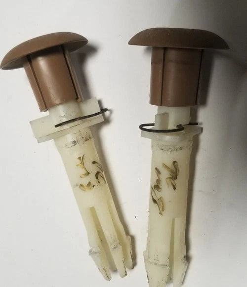 Head Rest Clip Set for Lincoln Mark VIII (1994–1996) Prairie Tan