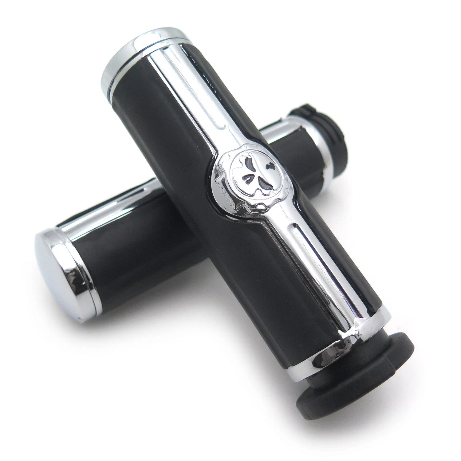 Skull Hand Grips for Harley Davidson VRSC XL XR Dyna Softail (1996–Present)