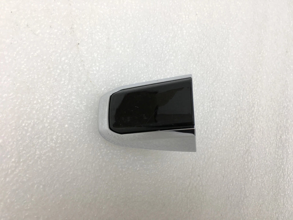 Exterior Door Handle Bezel w/Chrome for GM Tahoe Yukon (2021–2023) 84818434