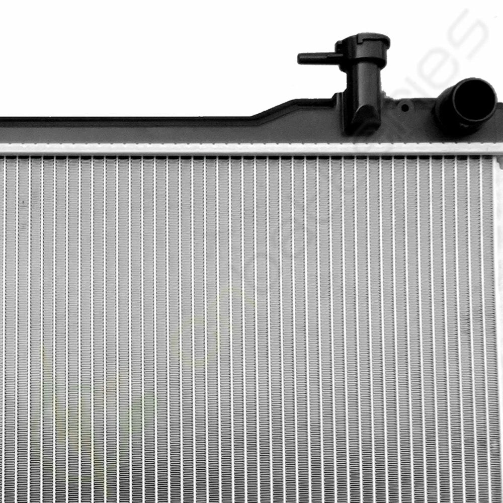 Replacement Aluminum Radiator for Infiniti G35 V6 3.5L (2003–2007)