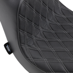 Predator III Seat for Harley-Davidson (2000–2023) - Double Diamond, Silver Stitching