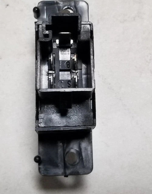 Defrost Switch for Lincoln Mark VII (1984–1989)