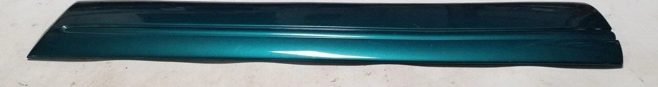 Exterior Door Molding RH Passenger Side for Ford Thunderbird Cougar (1996–1997)