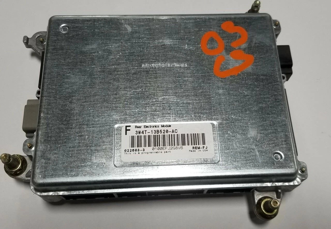 Rear Electronic Module 3W4T-13B520-AC for Lincoln LS (2003–2006)