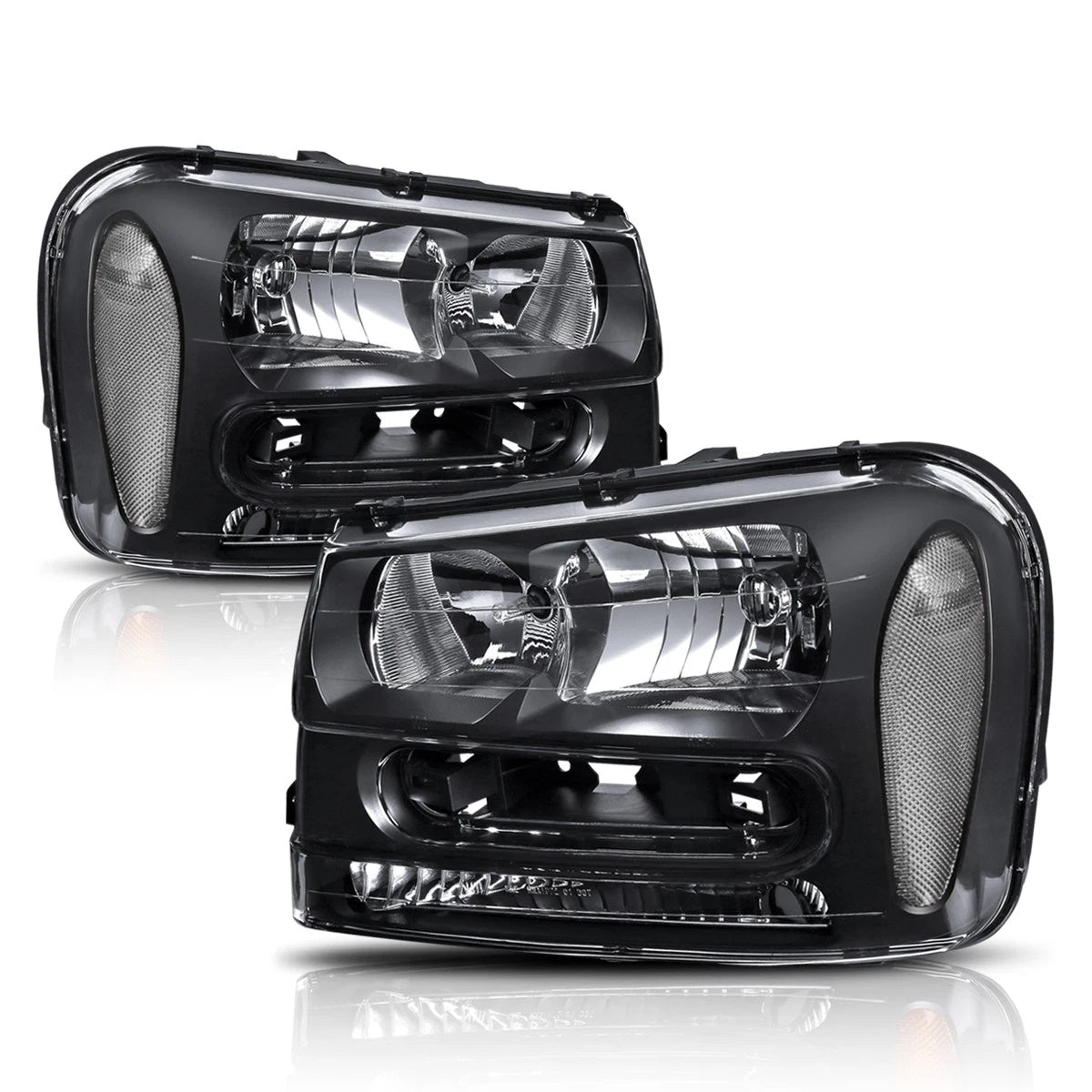 Headlight Set for Chevrolet Trailblazer (2002–2009) - Black Housing, Clear Side Lamps