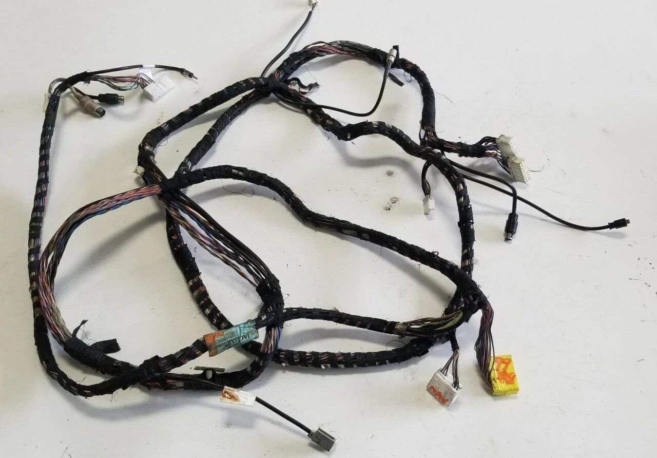 Radio Wiring Harness LJC3650CB for Jaguar XK8 (1999)