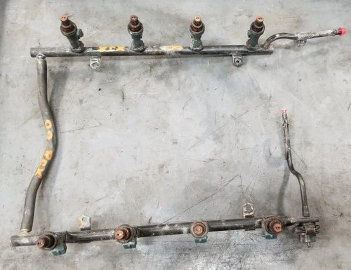 Fuel Rail with Injectors for Jaguar XJ8 J8L VDP 4.0L V8 (1999–2003)