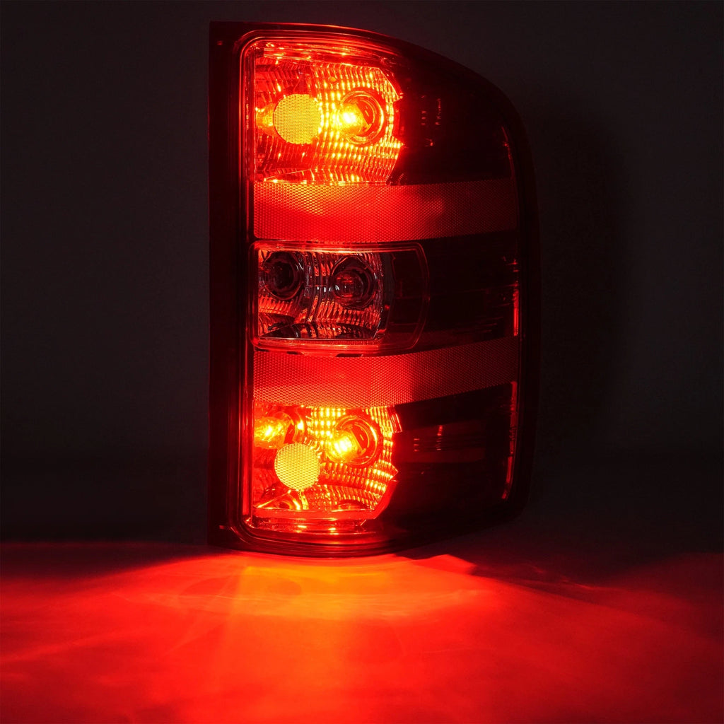 Tail Light for Chevy Silverado 1500 2500HD 3500HD (2007–2013) Right RH
