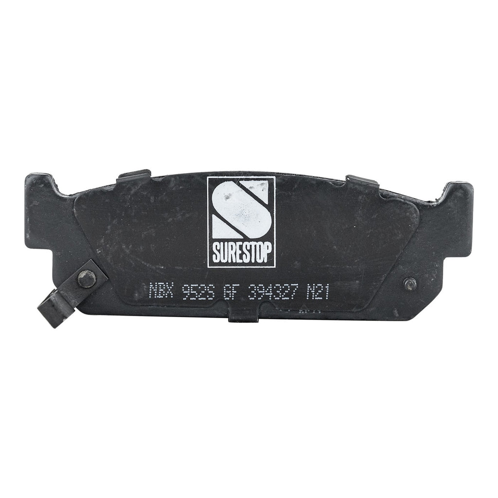 Set of 4 NAO Brake Pads for Infiniti Q45, M45 (2002–2006)