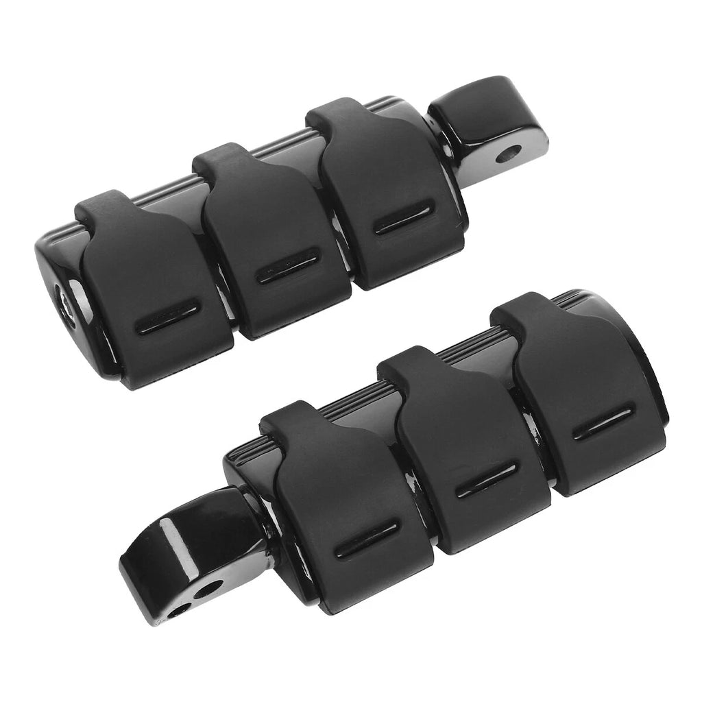 Passenger Footpegs for Harley Softail Deluxe Street Bob (2018–2025)