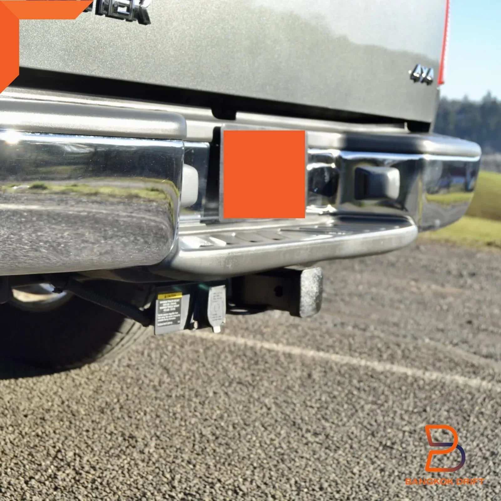 Chrome Rear Step Bumper Bar for Nissan Navara D40 Pickup (2005-2014)