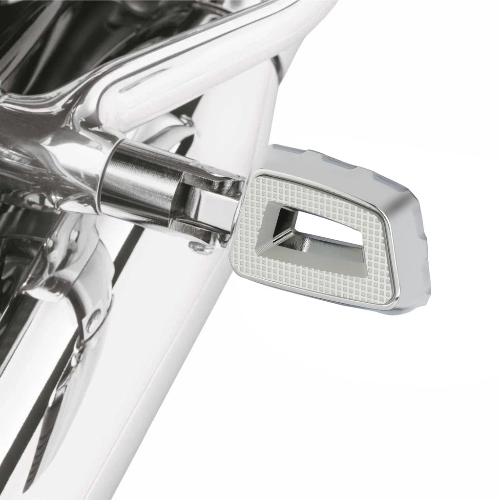 Chrome Passenger Footpegs for Harley Street Fat Bob 2018-2025