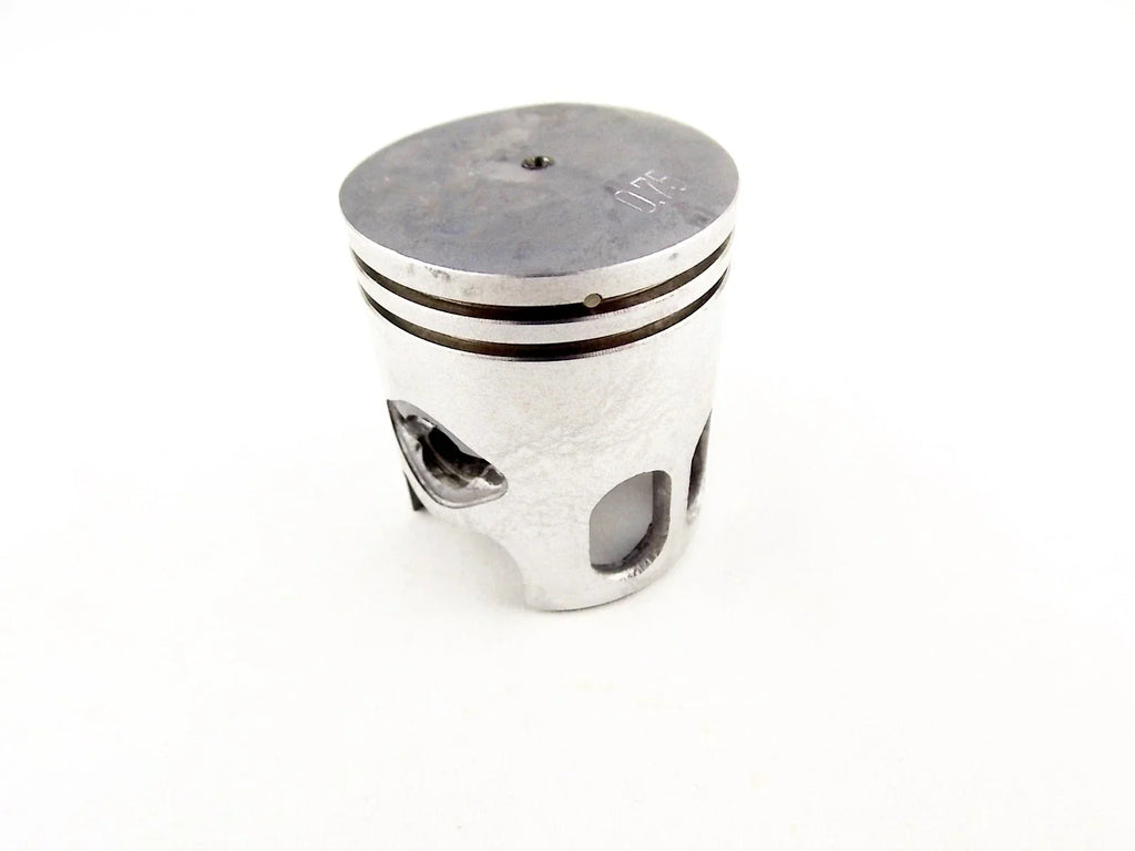 0.75mm O/S Piston Kit with 40.75mm Rings & Pin Clips for Yamaha Zuma (1989-1990)