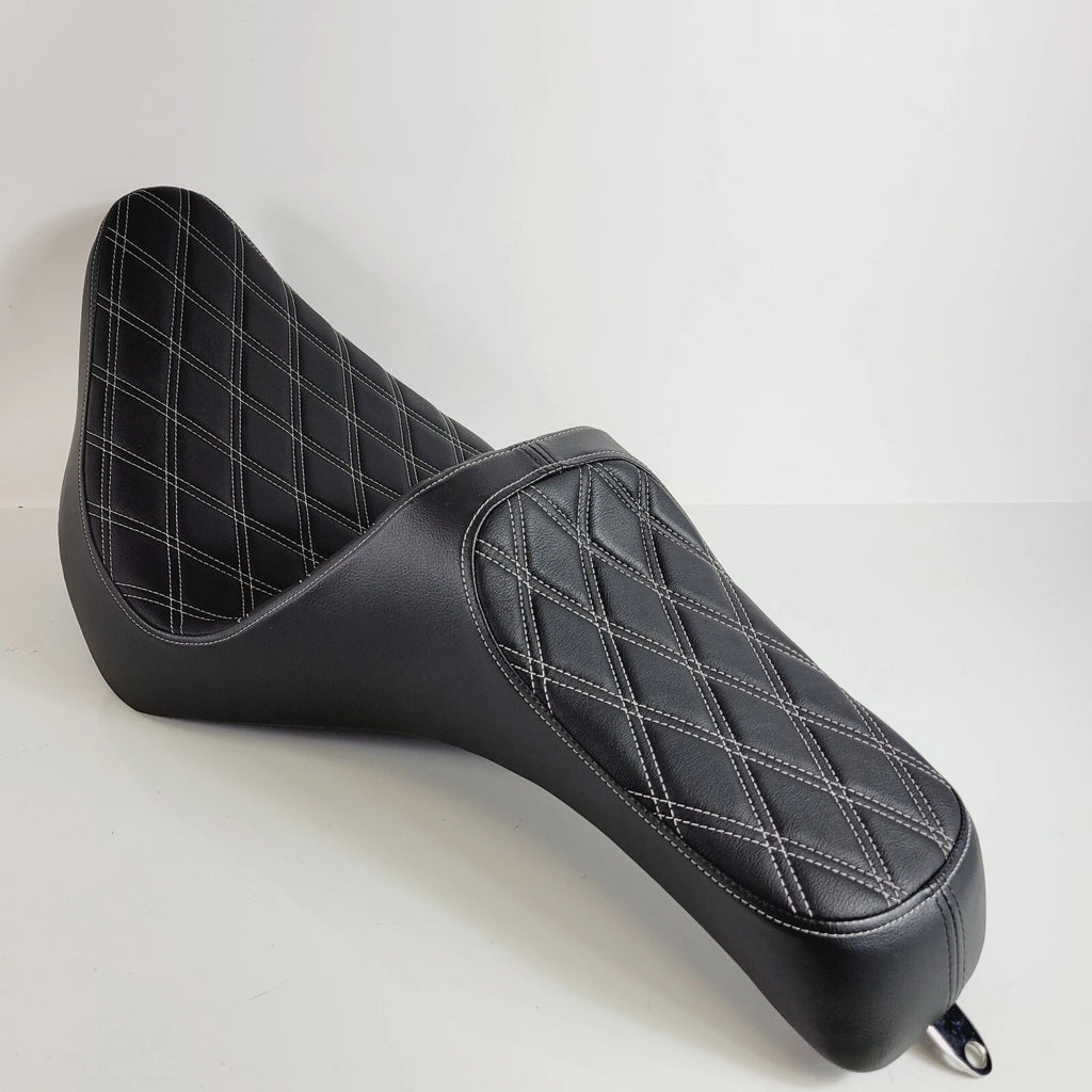 Drag Specialties Predator III Seat for Harley Softail (M8)