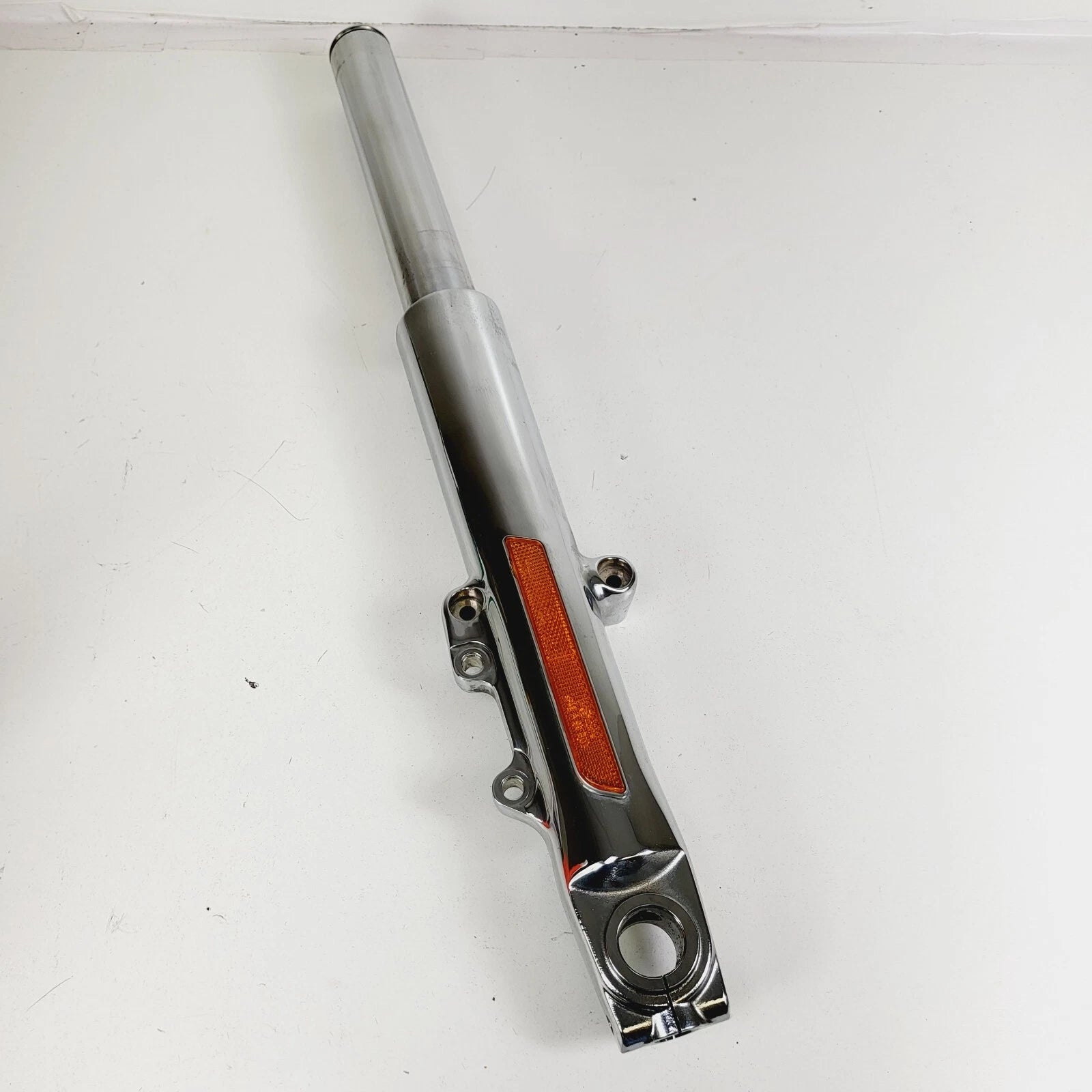 Chrome Right Front Lower Fork Leg Slider for Harley Davidson Tri-Glide (2014–2023) G5J3-00