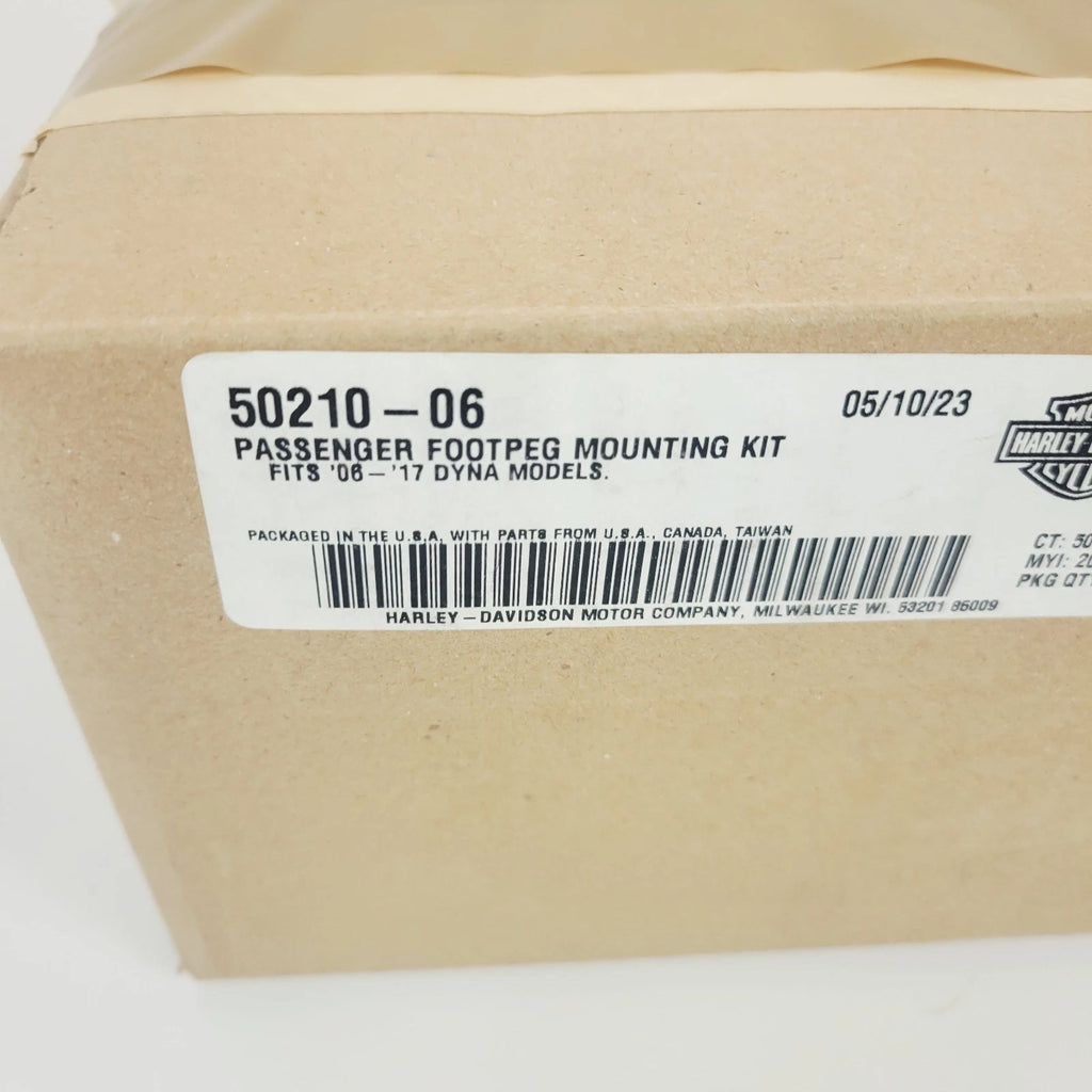 OEM Passenger Footpeg Support Kit for Harley-Davidson Dyna (2006–2017)