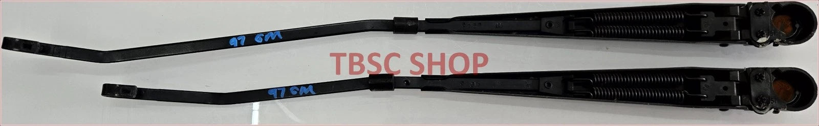 Wiper Arm Set for Lincoln Town Car (1992–1997)