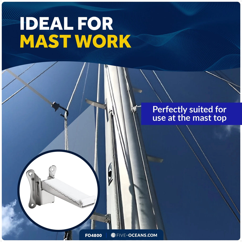 Folding Mast Step for Marine Applications (Stainless Steel, Rubber Pad)