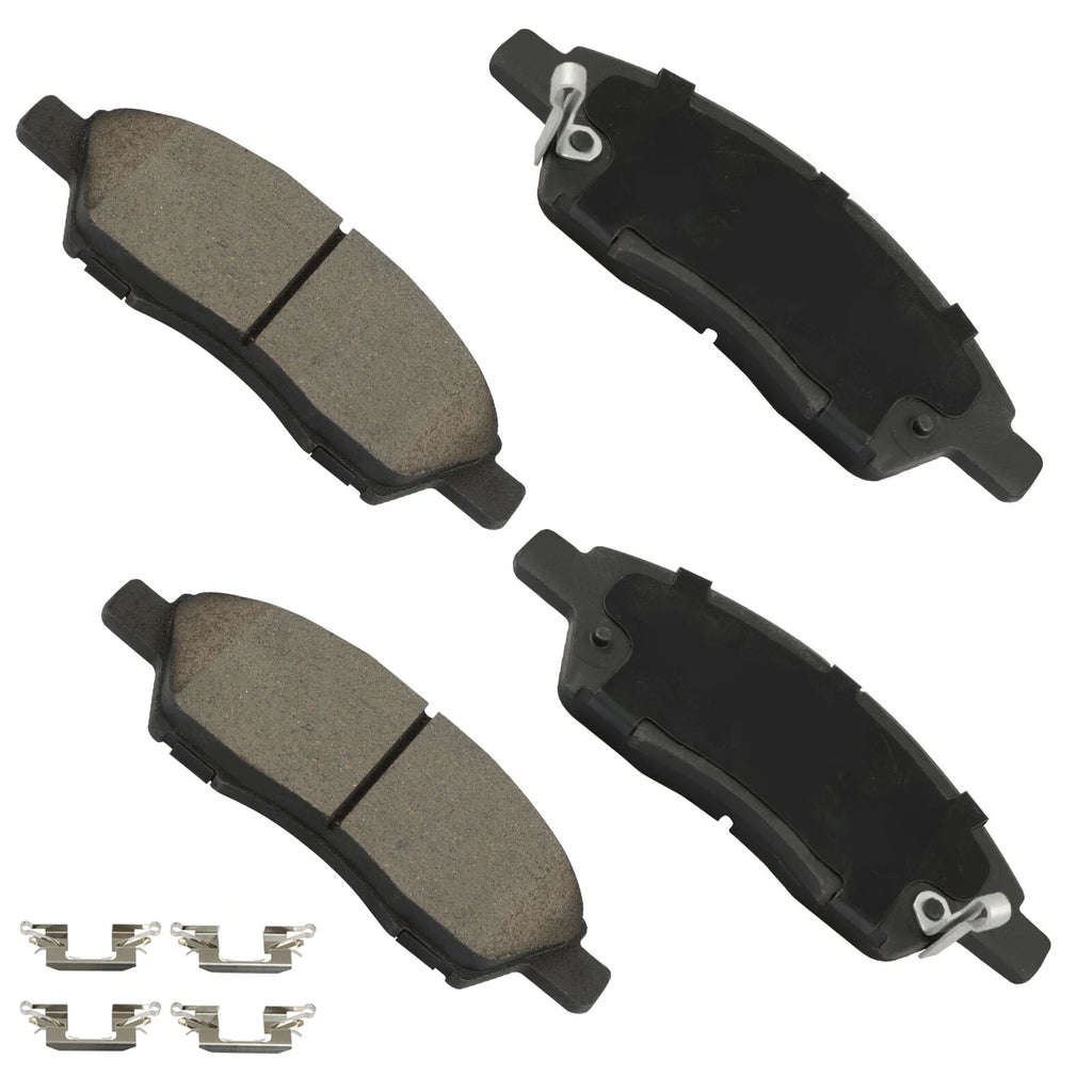 Set of 4 Front Ceramic Brake Pads for Nissan Versa (2012–2019)