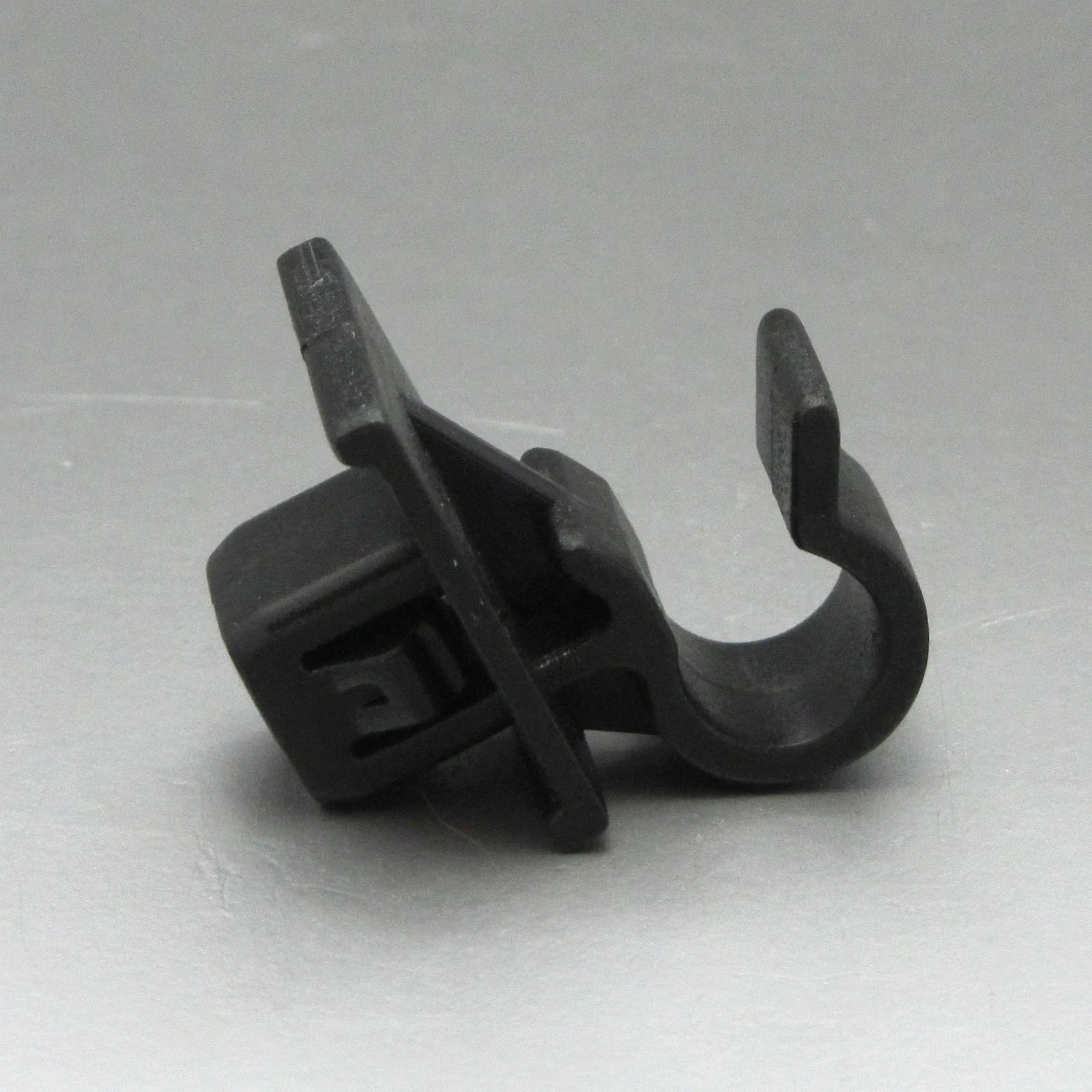 Hood Prop Rod Support Clamp Clip for 6th Gen Toyota Hilux LN167 LN172 LN179