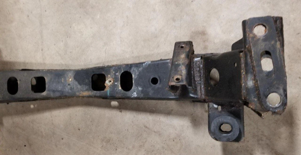 Front Cradle Sub Frame Radiator Support for Lincoln LS (2003–2006) OEM