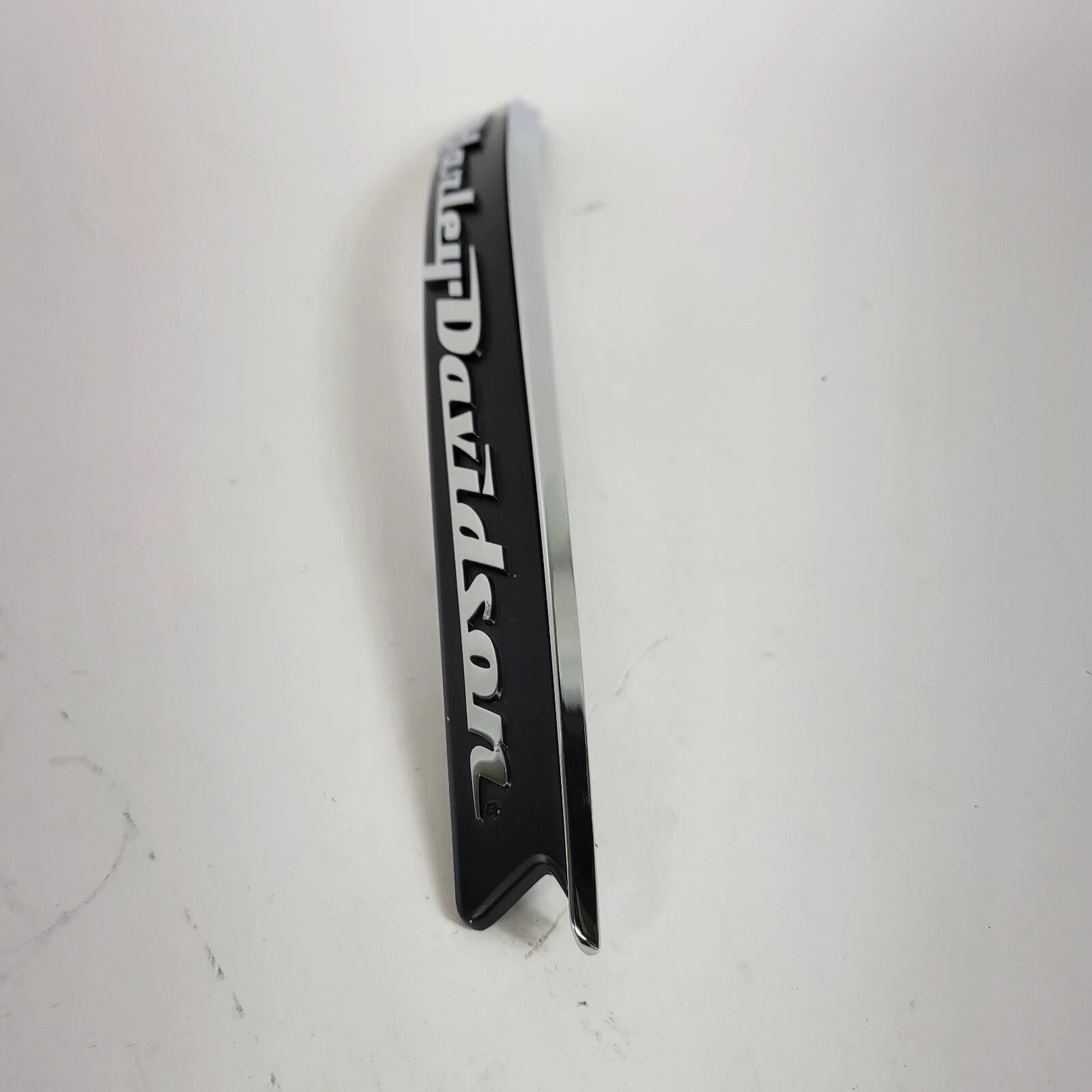 Fuel Tank Medallion Left for Harley Davidson Road Glide Ultra (2008–2023) 14100765