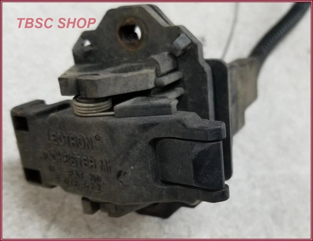 Fuel Door Lock Actuator for Lincoln Mark VIII (1993–1996)