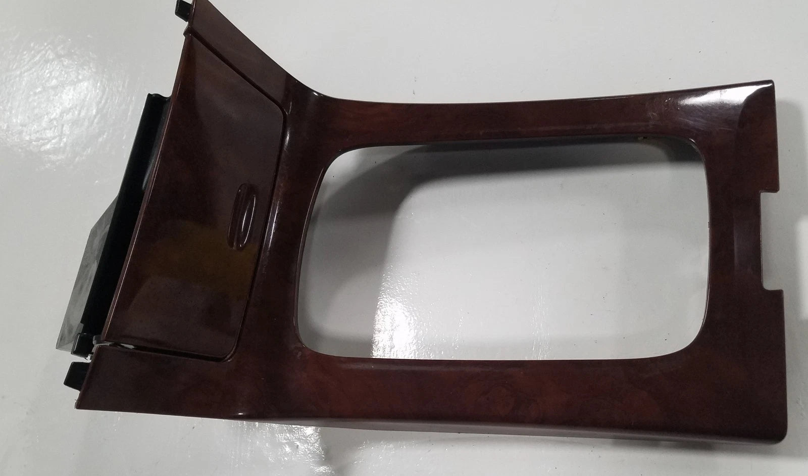 Center Floor Console Shifter Trim Plate Bezel for Saturn Aura (2007–2009)
