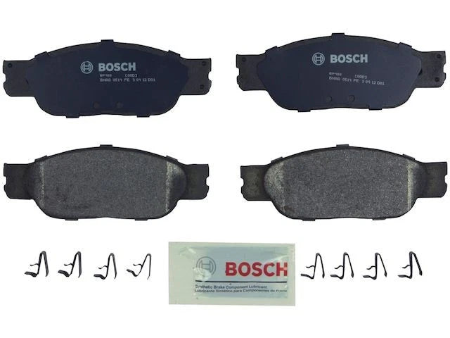 Front Brake Pad Set for Jaguar Vanden Plas (2004) NS621YH