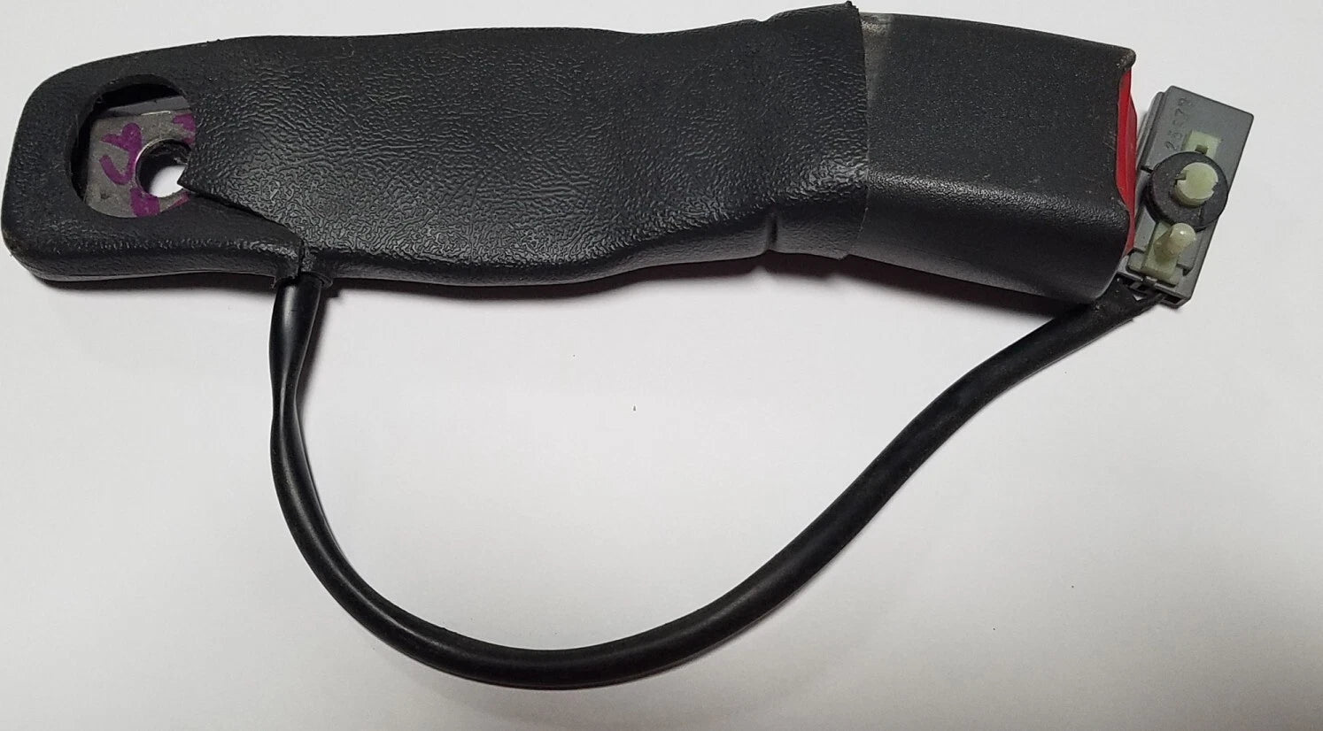 Seat Belt Clip for Lincoln Mark VIII (1993–1998)