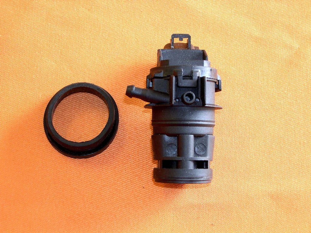Windscreen Washer Pump Motor for Toyota Hilux KUN26R (2005 - Present)