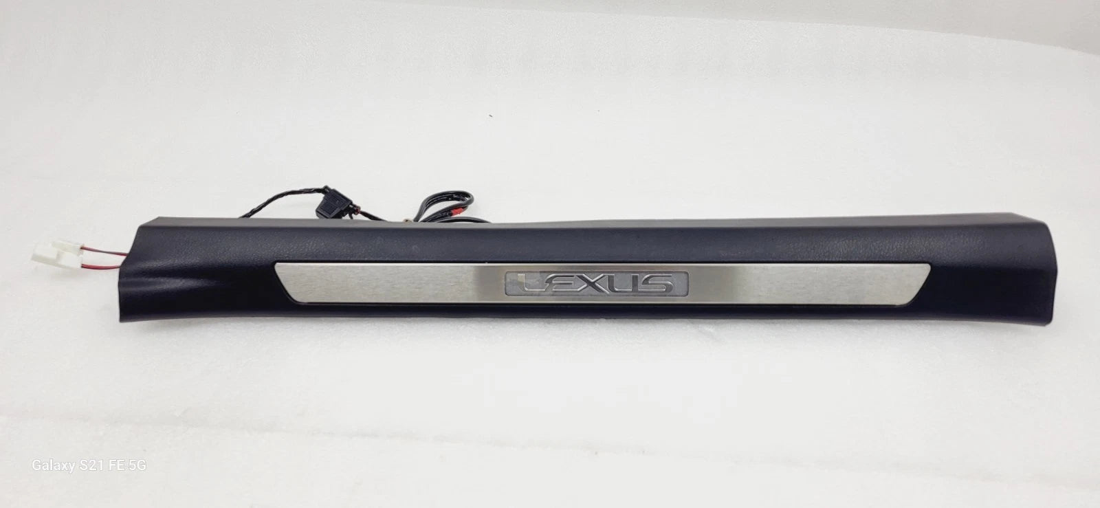 Front Right Stainless Steel Illuminated Door Sill for Lexus NX300h (2015–2021) PT94478152