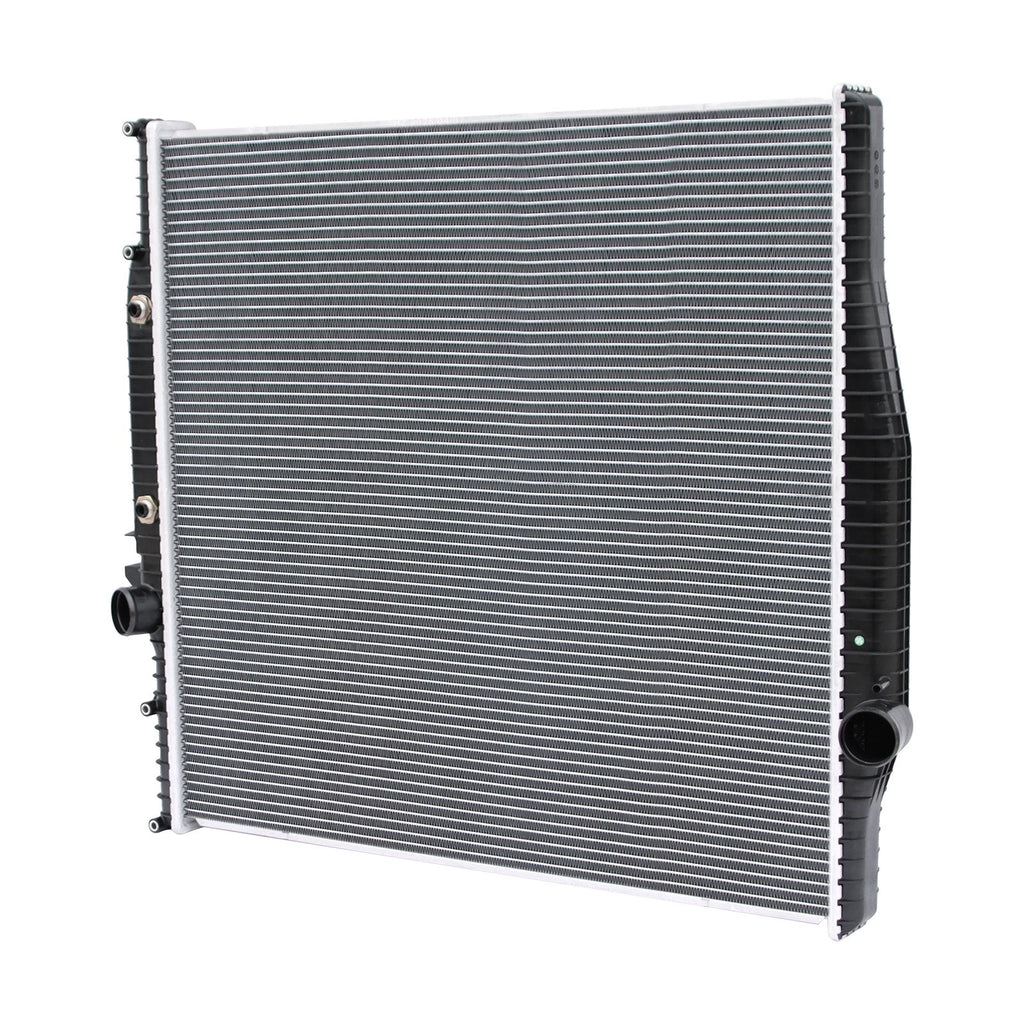 2 Row Radiator for Volvo VNL VN VNM (2004–2021) with Oil Cooler