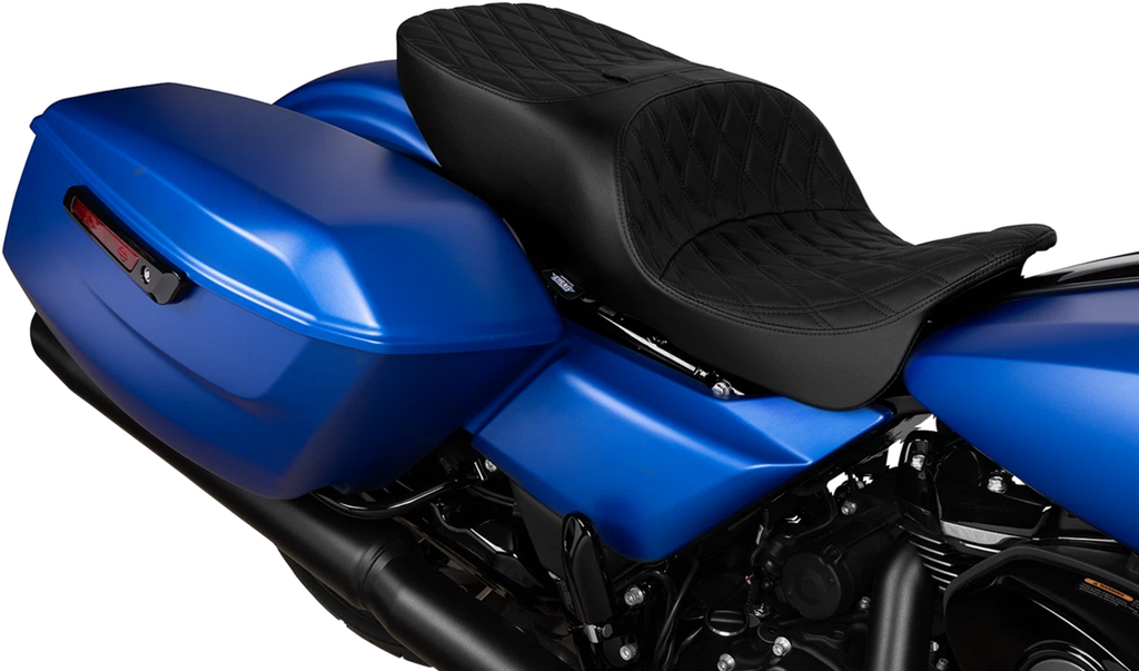 Freedom Seat for Harley-Davidson (2014–2023) - Vinyl - Double Diamond Black Stitch