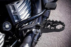 Wide Foot Pegs MX Style for Harley Dyna Sportster Iron 883 Fatboy Bobber (2004-2023)