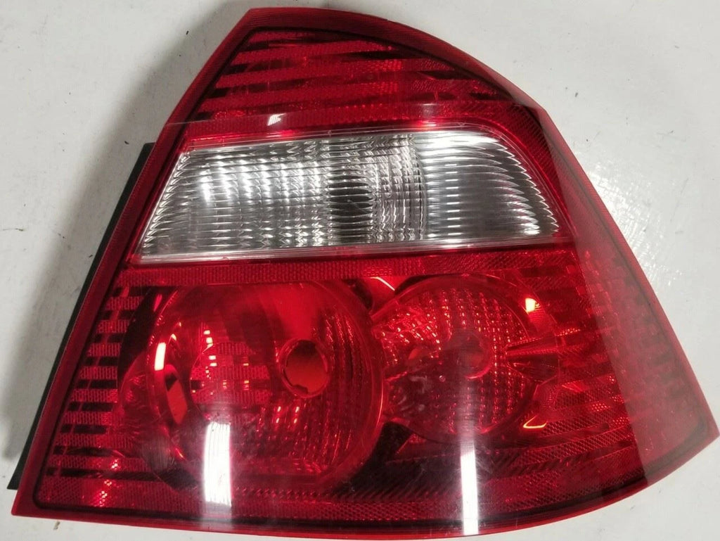 Right Taillight for Ford Five Hundred (2005–2007) 5G13-13B5