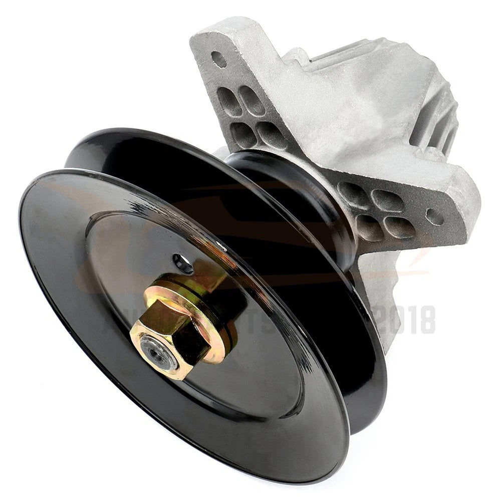 Set of 3 Spindle Assembly with Pulley for MTD Cub Cadet