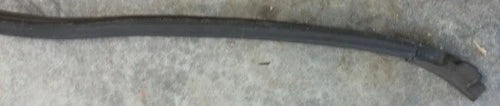 Cowl Panel Rubber Engine Molding for Ford Thunderbird (1989–1997)