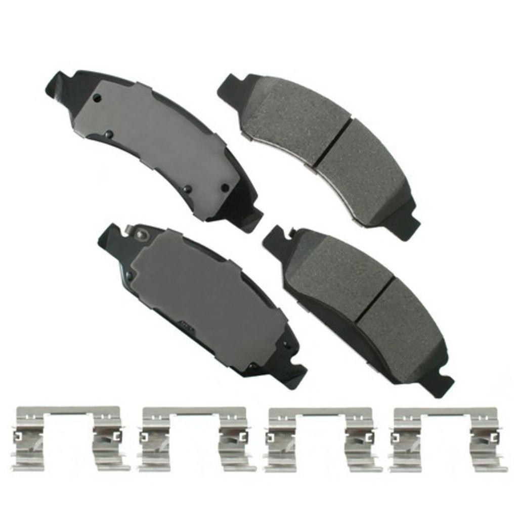 Set of 2 Brake Pads for Chevy Yukon, Suburban, Savana