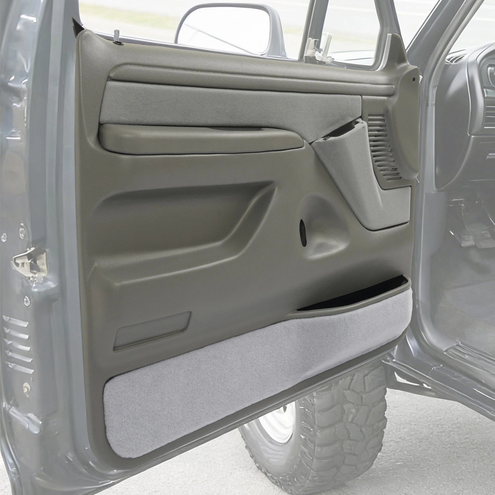 Pair of Inner Door Panels for Ford Bronco F-150 F-250 F-350 (1992–1996)