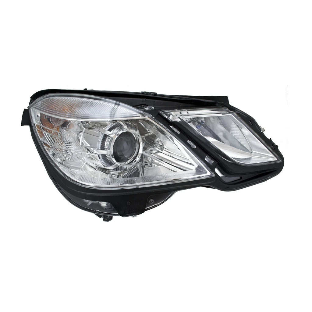 Replacement Passenger Side Halogen Headlight Assembly w/o Cornering Lights