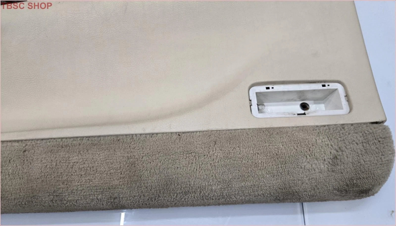Door Panel RH for Lincoln Mark VIII (1993–1996) Ivory