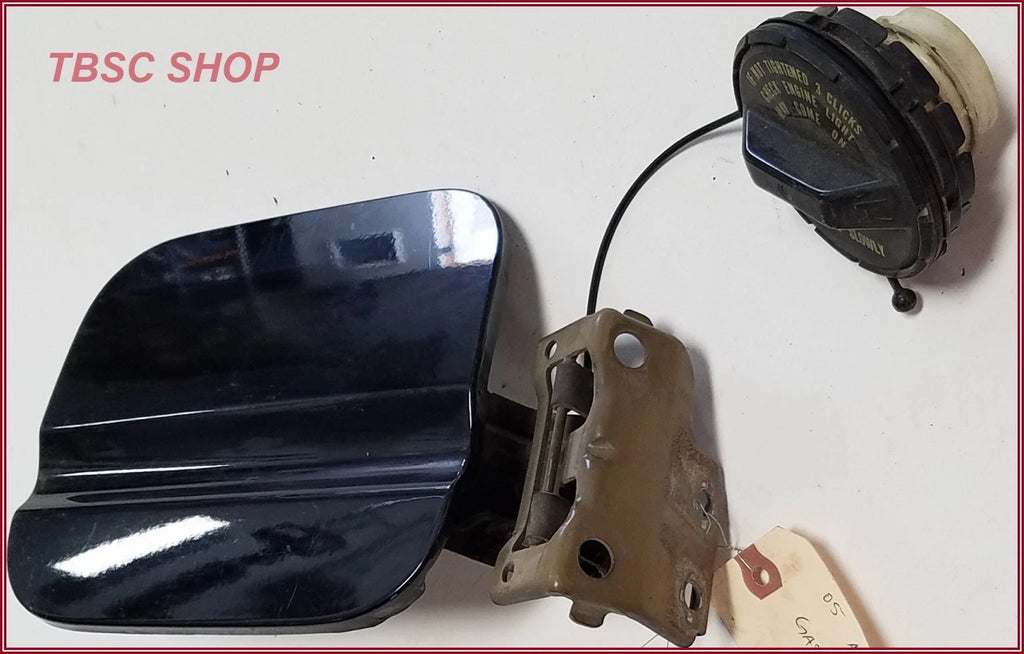Fuel Filler Door Gas Lid with Cap for Acura TL (2004–2008)