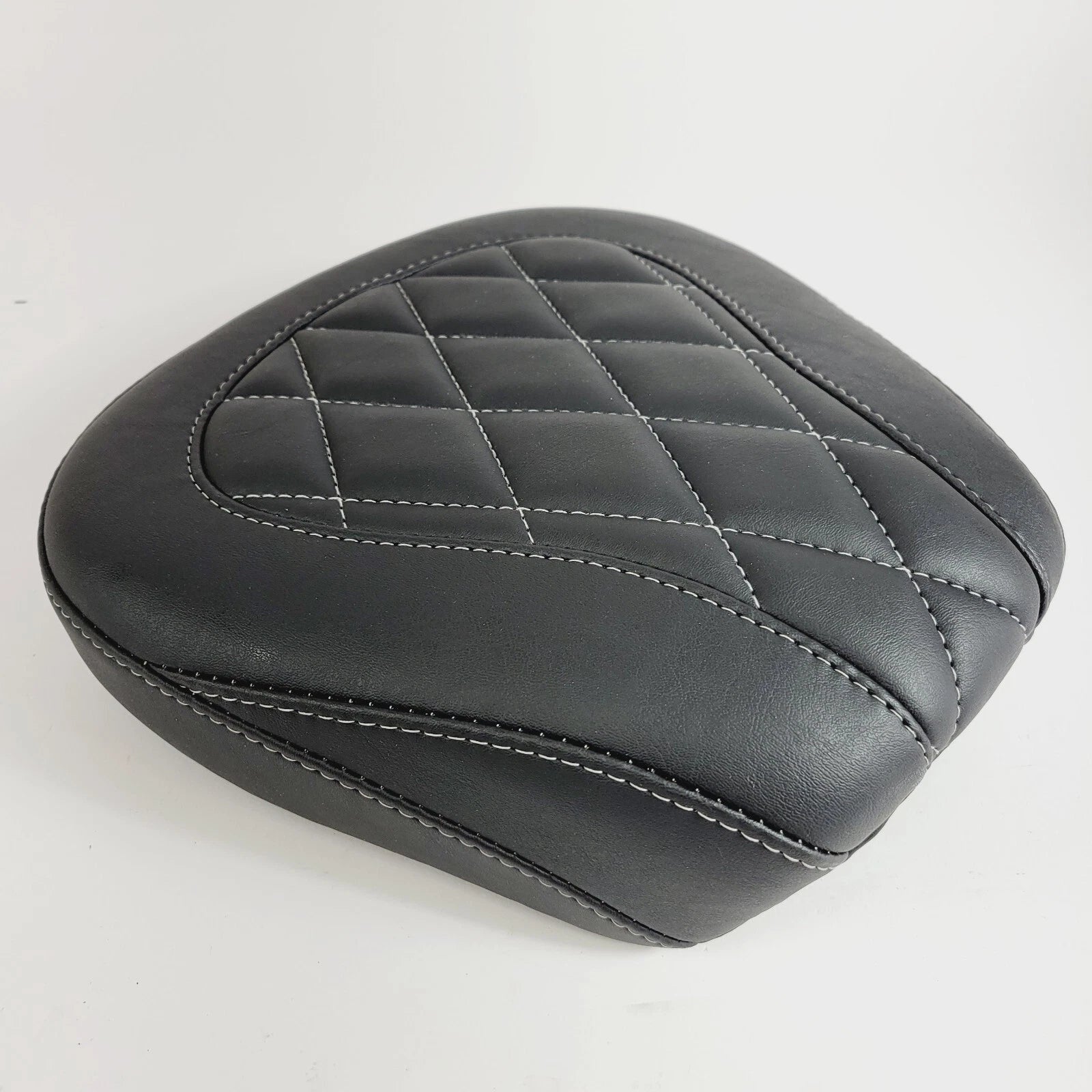 Wide Tripper Rear Solo Seat for Harley FLH FLT (Gun Metal Gray)