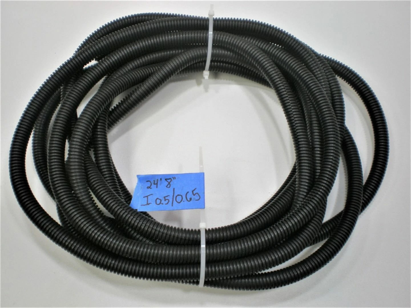 Corrugated Conduit Flex Tubing 24' 8" L x 0.50" ID for Electrical Wiring Harness