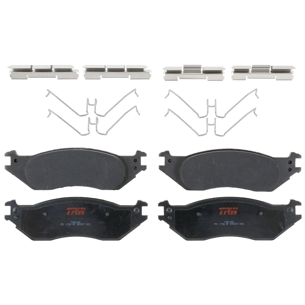 Set of 4 Disc Brake Pads for Ford E-150 (2003–2006)